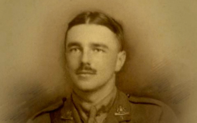 Wilfred Owen, the feather and the rifle – 52′